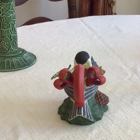 Lenox Winter Greetings Chickadee Creamer. - Picture 4 of 7